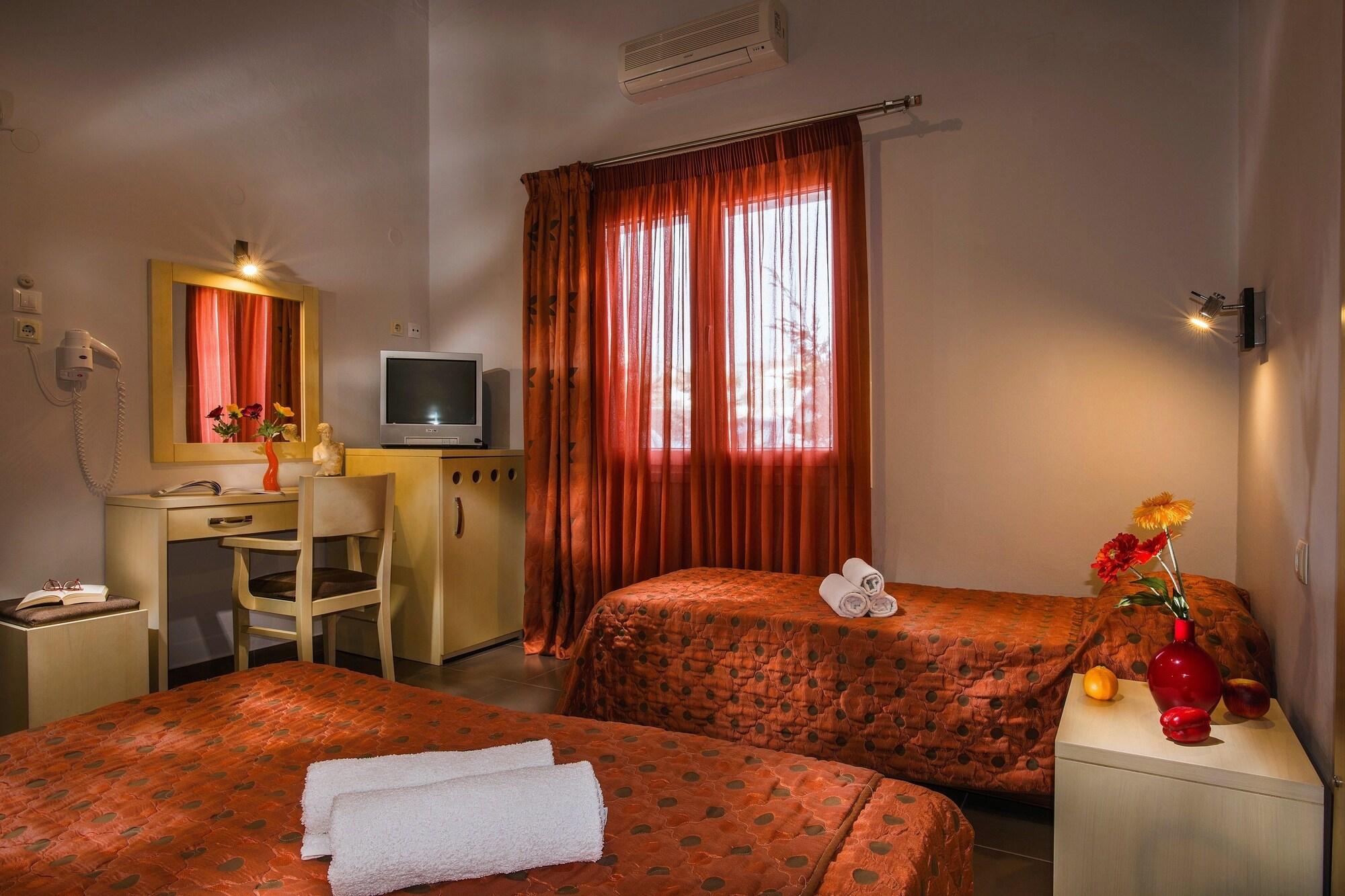 Semiramis Guesthouse Adamantas  Екстериор снимка