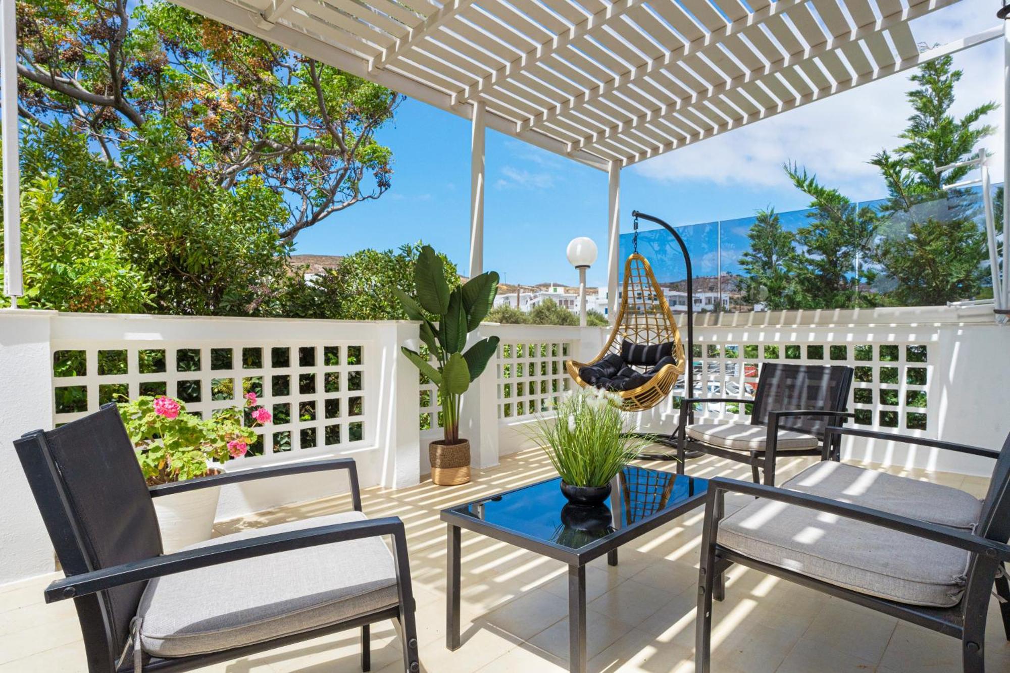 Semiramis Guesthouse Adamantas  Екстериор снимка