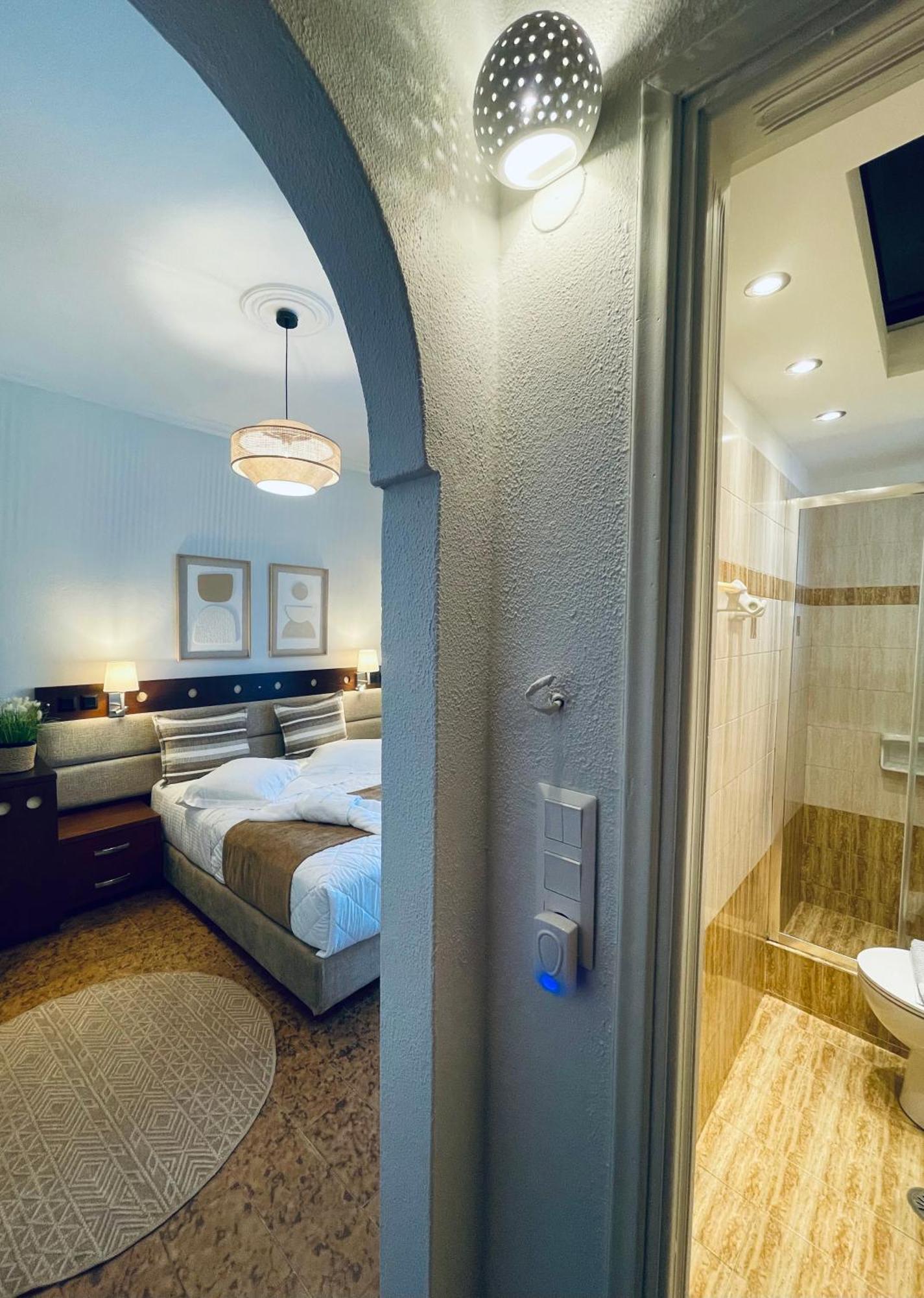 Semiramis Guesthouse Adamantas  Екстериор снимка